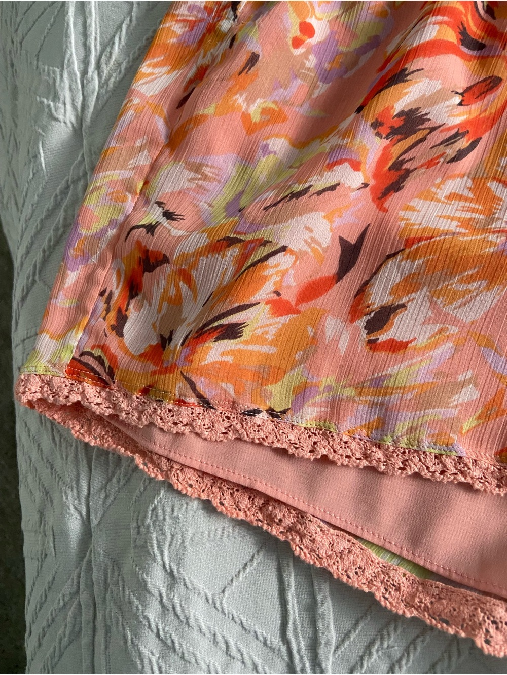 Aritzia Talula Pink and Orange Floral Flowy Shorts - Picture 3 of 11